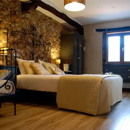 La Corralada Lantställe Pámanes