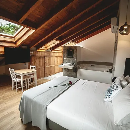 La Corralada Country house *