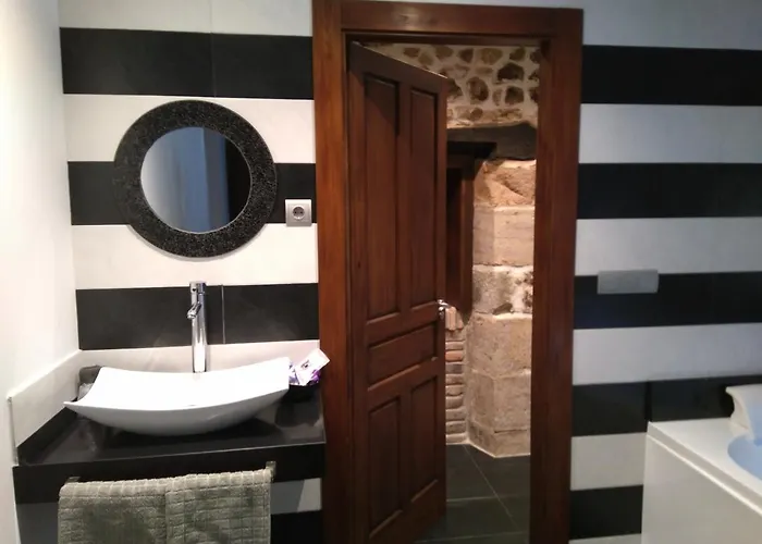 La Corralada منزل ريفي *